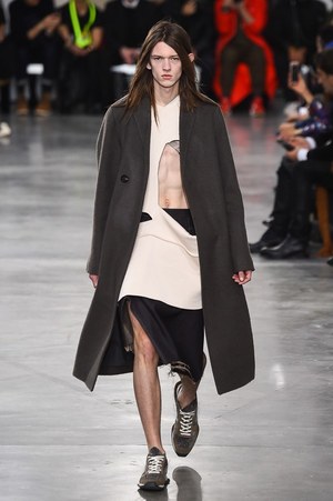 リック・オウエンス(Rick Owens) 2018-19年秋冬メンズコレクション  - 写真4