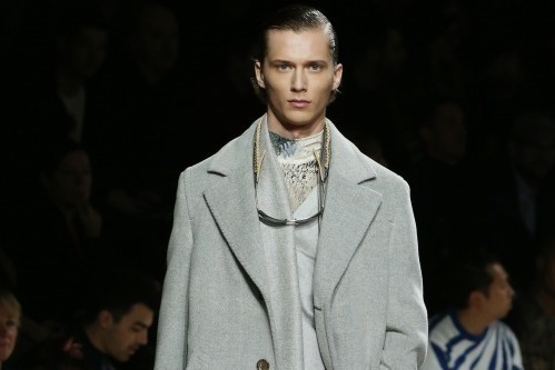 ルイ・ヴィトン 18年秋冬メンズ、キム・ジョーンズ最後のショーにナオミ・キャンベル＆ケイト・モス登場