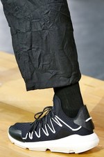 ワイスリー(Y-3) クサリ サイコウ｜写真10