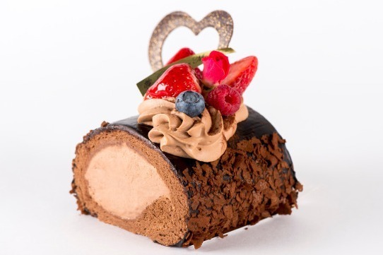 モンシェールのバレンタイン ハート型チョコ付き 堂島プリンスロール やハート型焼き菓子 ファッションプレス モンシェールのバレンタイン ハート型チョコ付き 堂島プリンスロール やハート型焼き菓子 ファッションプレス