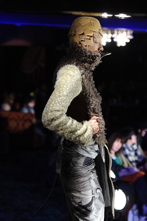 ノゾミ イシグロ オートクチュール(NOZOMI ISHIGURO Haute Couture) 2012-13年秋冬 メンズコレクション  - 写真4