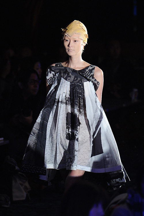 ノゾミ イシグロ オートクチュール(NOZOMI ISHIGURO Haute Couture) 2012-13年秋冬 メンズコレクション  - 写真12