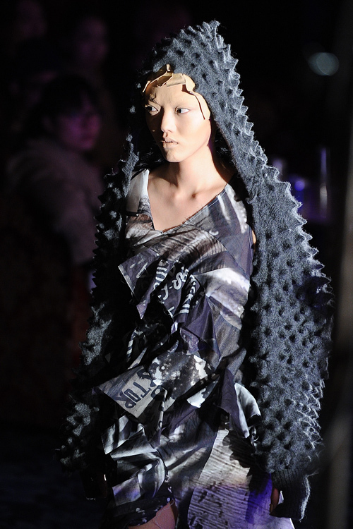 ノゾミ イシグロ オートクチュール(NOZOMI ISHIGURO Haute Couture) 2012-13年秋冬 メンズコレクション  - 写真44