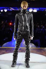 ノゾミ イシグロ オートクチュール 2012年秋冬コレクション - 想いを託した服作りでタブーに挑戦｜写真7