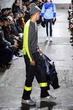 コム デ ギャルソン・ジュンヤ ワタナベ マン 18年秋冬コレクション、カナダグースなどコラボ多数｜写真36