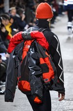 コム デ ギャルソン・ジュンヤ ワタナベ マン 18年秋冬コレクション、カナダグースなどコラボ多数｜写真43