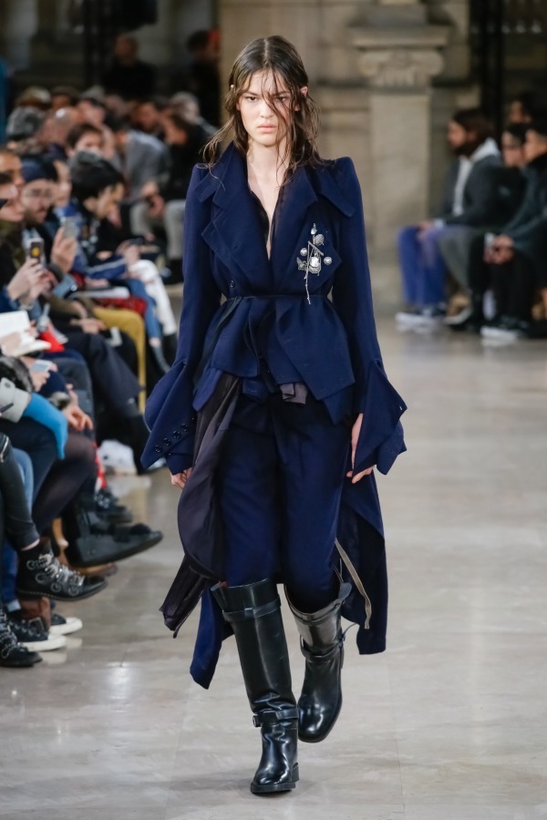 アン ドゥムルメステール(ANN DEMEULEMEESTER) 2018-19年秋冬メンズコレクション  - 写真25