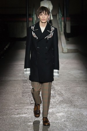 ドリス ヴァン ノッテン(DRIES VAN NOTEN) 2018-19年秋冬メンズコレクション  - 写真6