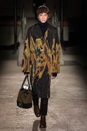 ドリス ヴァン ノッテン(DRIES VAN NOTEN) 2018-19年秋冬メンズコレクション  - 写真19