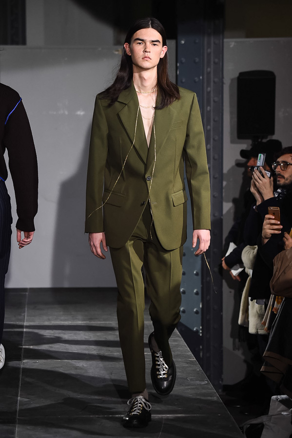 アクネ ストゥディオズ(Acne Studios) 2018-19年秋冬メンズコレクション シルエット - 写真19