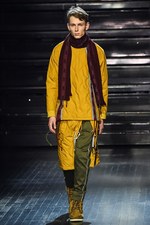 ホワイトマウンテニアリング 18年秋冬メンズコレクション - 90年代ストリートと融合した登山装備｜写真19