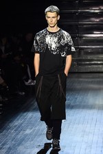 ホワイトマウンテニアリング 18年秋冬メンズコレクション - 90年代ストリートと融合した登山装備｜写真35