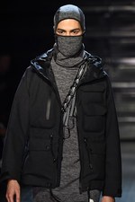 ホワイトマウンテニアリング 18年秋冬メンズコレクション - 90年代ストリートと融合した登山装備｜写真40