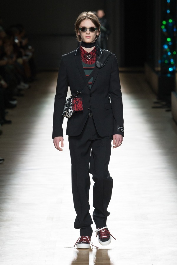 ディオール オム(DIOR HOMME) 2018-19年秋冬メンズコレクション  - 写真15