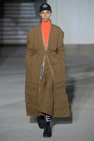 エチュード スタジオ(Études Studio) 2018-19年秋冬ウィメンズ&メンズコレクション  - 写真9