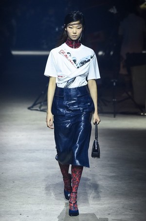 ケンゾー(KENZO) 2018年秋冬コレクション - 心へ響く、スクリーンからのメッセージ｜写真9
