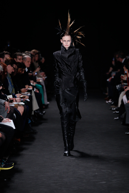 アン ドゥムルメステール(ANN DEMEULEMEESTER) 2012-13年秋冬 ウィメンズコレクション  - 写真1