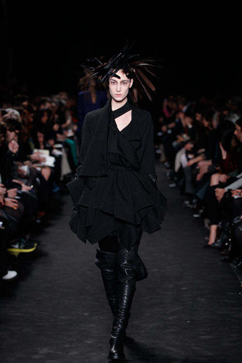 アン ドゥムルメステール(ANN DEMEULEMEESTER) 2012-13年秋冬 ウィメンズコレクション  - 写真28