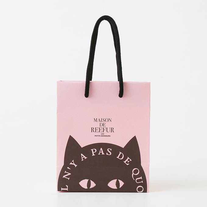メゾン ド リーファーのバレンタイン ピンク 黒猫のボックス入りショコラ ファッションプレス
