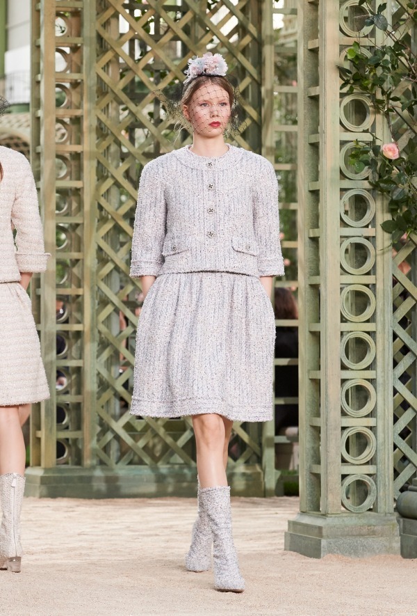 シャネル オートクチュール(CHANEL Haute Couture) 2018年春夏ウィメンズコレクション  - 写真19