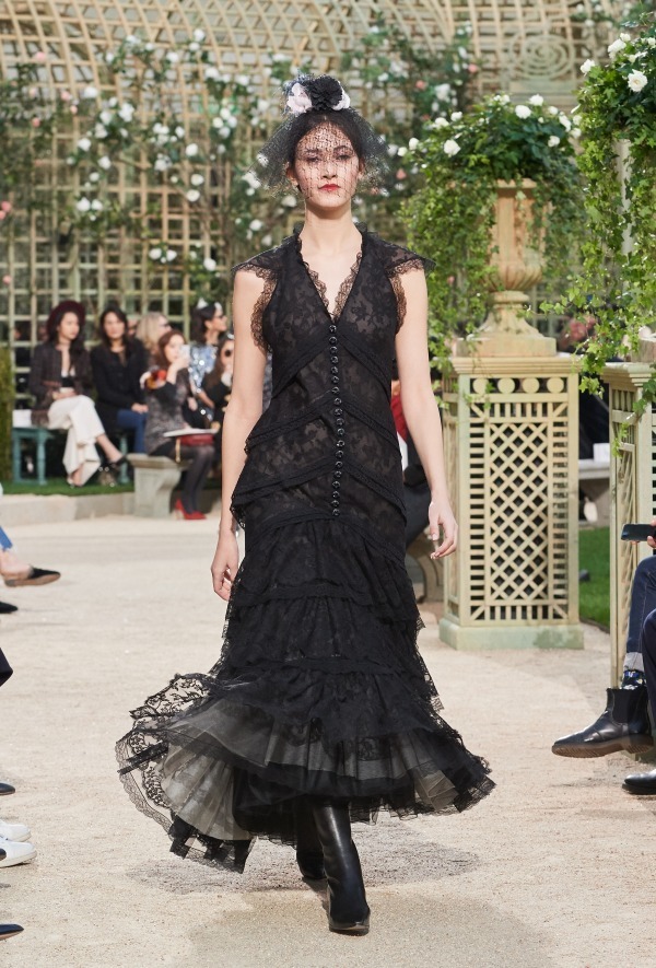 シャネル オートクチュール(CHANEL Haute Couture) 2018年春夏ウィメンズコレクション  - 写真44