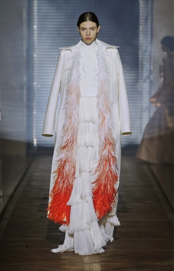 ジバンシィ オートクチュール(Givenchy Haute Couture) 2018年春夏ウィメンズコレクション  - 写真21