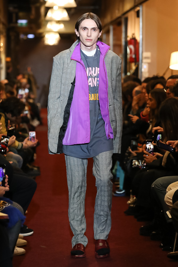 ヴェトモン(VETEMENTS) 2018-19年秋冬ウィメンズ&メンズコレクション シルエット - 写真5