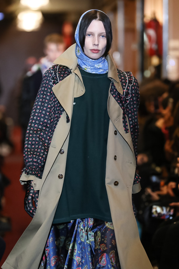 ヴェトモン(VETEMENTS) 2018-19年秋冬ウィメンズ&メンズコレクション ディテール - 写真2