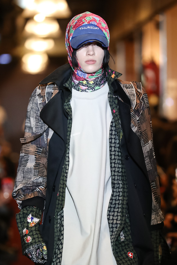 ヴェトモン(VETEMENTS) 2018-19年秋冬ウィメンズ&メンズコレクション シルエット - 写真10