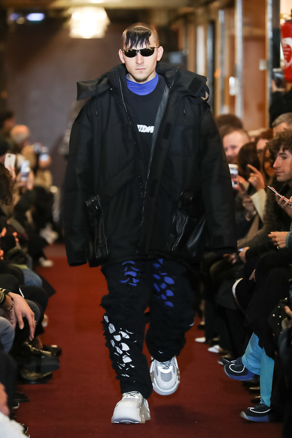 ヴェトモン(VETEMENTS) 2018-19年秋冬ウィメンズ&メンズコレクション シルエット - 写真39