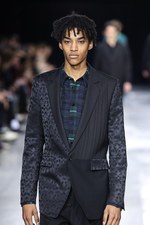 ポール・スミス 2018年秋冬コレクション - 気分高まるカラフルな“ポール・スミス ワールド”｜写真7