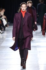 ポール・スミス 2018年秋冬コレクション - 気分高まるカラフルな“ポール・スミス ワールド”｜写真24