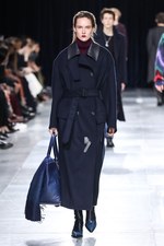 ポール・スミス 2018年秋冬コレクション - 気分高まるカラフルな“ポール・スミス ワールド”｜写真37