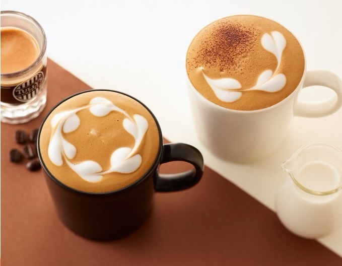 タリーズコーヒー(TULLY'S COFFEE) フラット ホワイト｜写真1