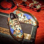 ドクターマーチン、“浮世絵”モチーフのブーツ＆シューズ - アッパーは和紙風の質感｜写真2