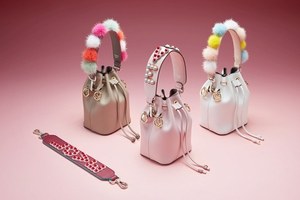 ファーチャーム付き　フェンディーFENDI モントレゾール