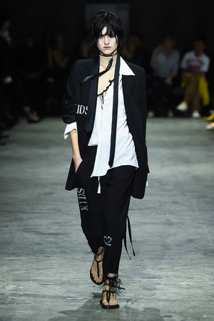 アン ドゥムルメステール(ANN DEMEULEMEESTER) リフトエタージュ|写真6