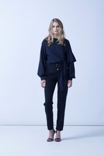 エズミ 2018-19年秋冬コレクション - より高次元の美しさへ、ヴィクトリア朝の空気をまとって｜写真18