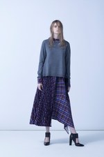 エズミ 2018-19年秋冬コレクション - より高次元の美しさへ、ヴィクトリア朝の空気をまとって｜写真19