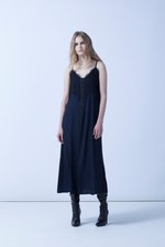 エズミ 2018-19年秋冬コレクション - より高次元の美しさへ、ヴィクトリア朝の空気をまとって｜写真24