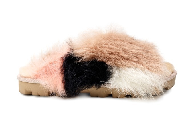 UGGの限定コレクション「ファッションベイビー」アイコンブーツにカラフルファー＆ワッペンをデザイン｜写真8