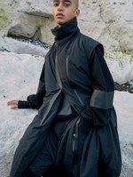 ニルズ 2018-19年秋冬コレクション - 海底から進化とともに地上へと上っていく深海魚｜写真15