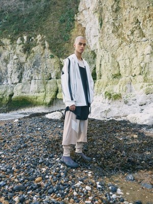 ニルズ(NILøS) 2018-19年秋冬メンズコレクション  - 写真9