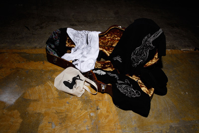 ヨウジヤマモトの実験的なWebブランド「s’yte（サイト）」が限定ショップを渋谷パルコにオープン