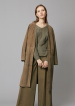 ホワイトマウンテニアリング 18年秋冬ウィメンズコレクション -  とどまる所を知らない山への愛｜写真8