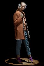 アンダーカバー 2012-13年秋冬コレクション - 自由な発想で個性を楽しむ"普通でない"服｜写真1