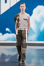 ゴーシャ ラブチンスキー 2018-19年秋冬コレクション - バーバリーやリーバイスとコラボ｜写真15