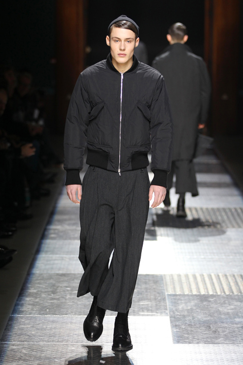 クリスヴァンアッシュ(KRISVANASSCHE) 2012-13年秋冬 メンズコレクション  - 写真13