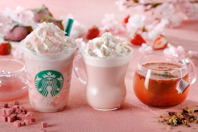 スターバックス(Starbucks Coffee) さくら ストロベリー ピンク もち フラペチーノ｜写真1