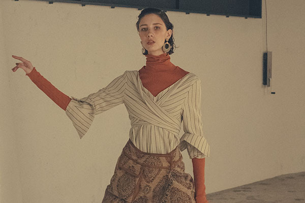 2018-19年秋冬東京コレクション｜ミュラー オブ ヨシオクボ 18-19年秋冬コレクション - 矛盾の中に生まれるエレガンスを探す旅